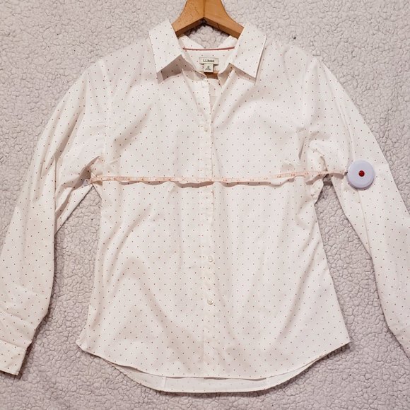 L.L. Bean Polka Dot Button Down Shirt: Size M - Picture 3 of 5